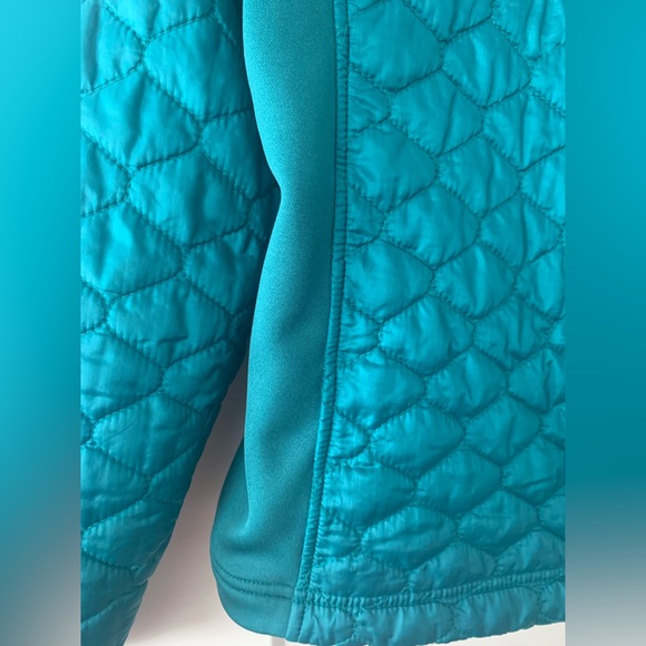 L.L. Bean quilted teal zip up thermal jacket. Size extra small. - Picture 9 of 12